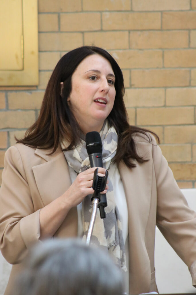 Representative Robyn Kennedy